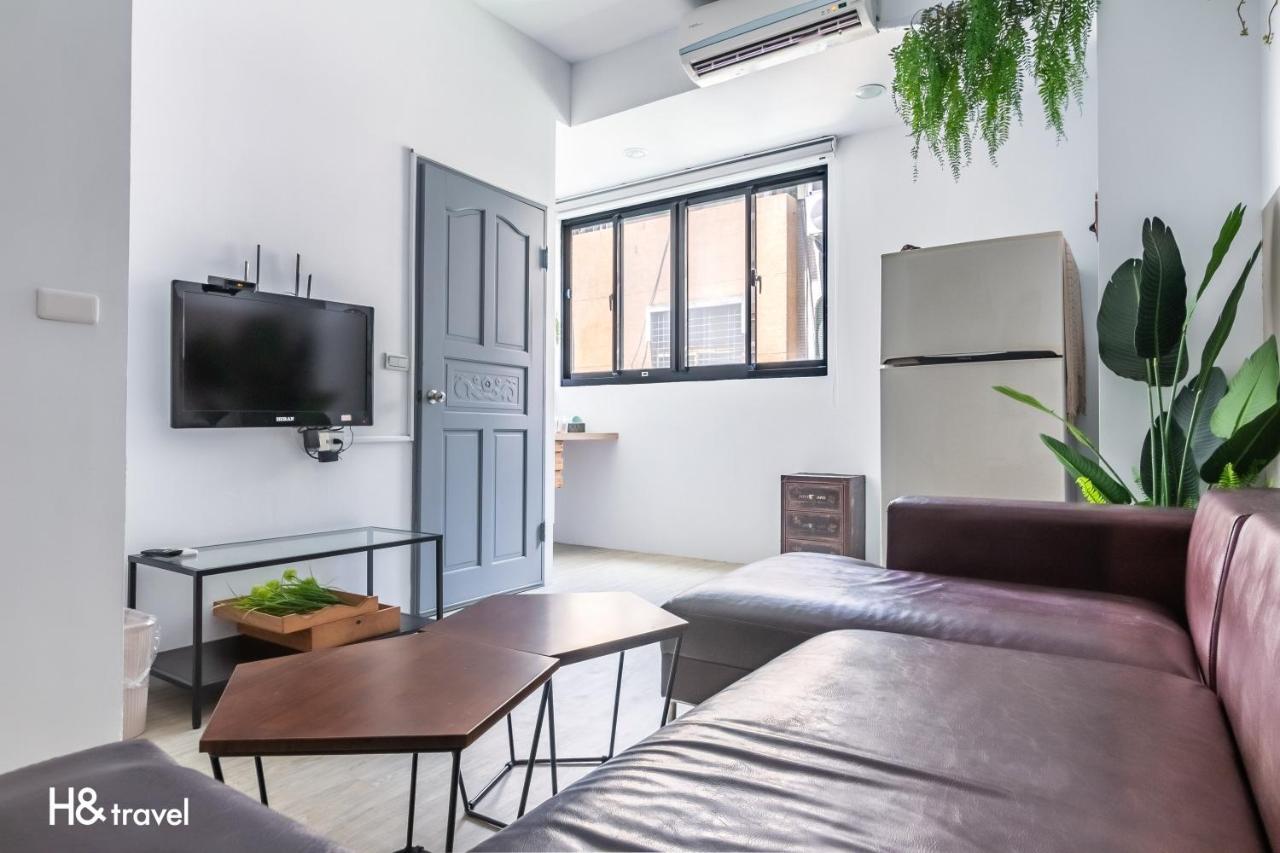 Sleepier Multi-Minsu Tainan Apartment Exterior photo