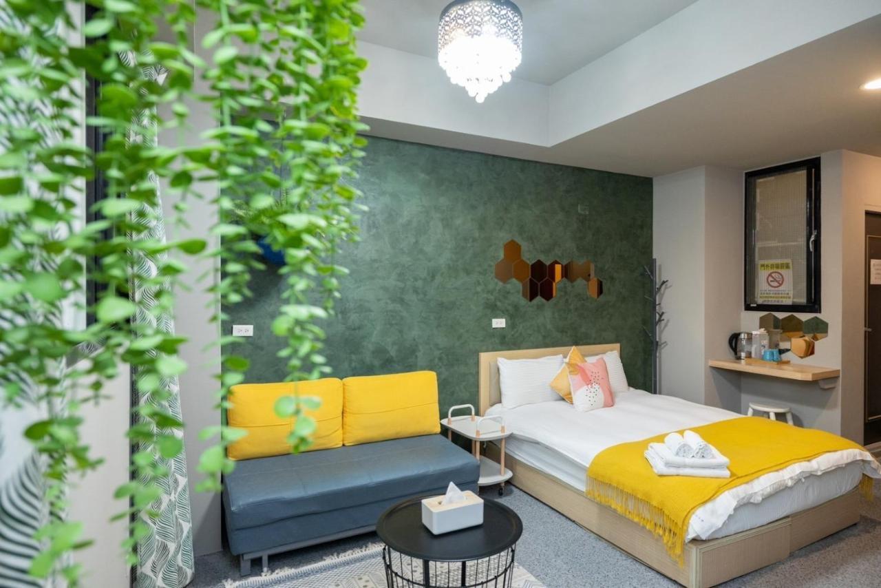 Sleepier Multi-Minsu Tainan Apartment Exterior photo